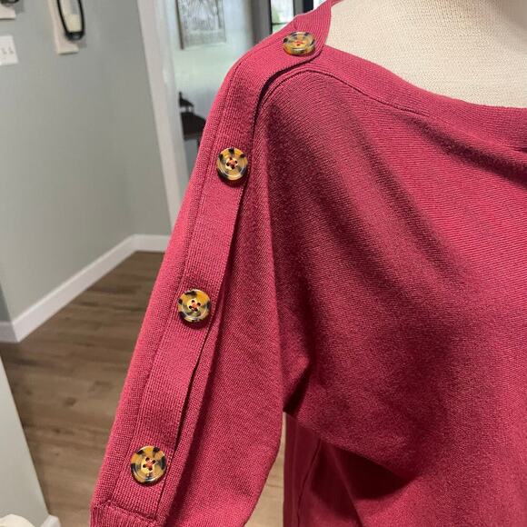 Cable & Gauge Long Sleeve Knit Top Size Large Button Shoulder Womens - Picture 2 of 5